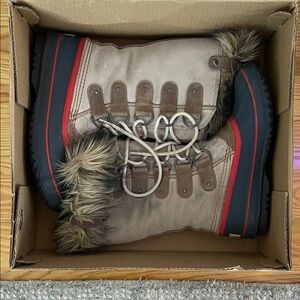 Sorel Brown and Red Winter Boots